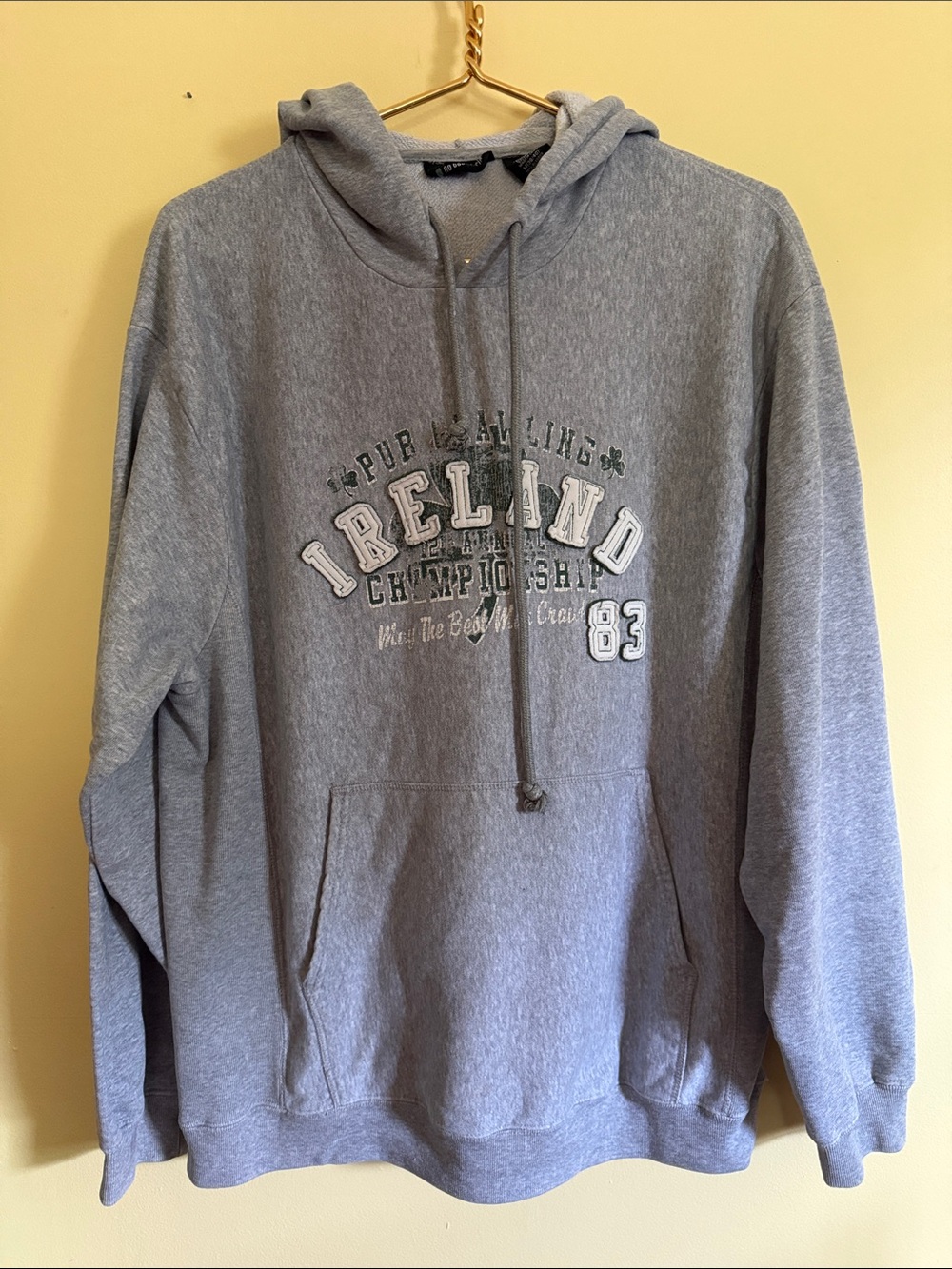 No Boundaries Gray Ireland Graphic Hoodie
